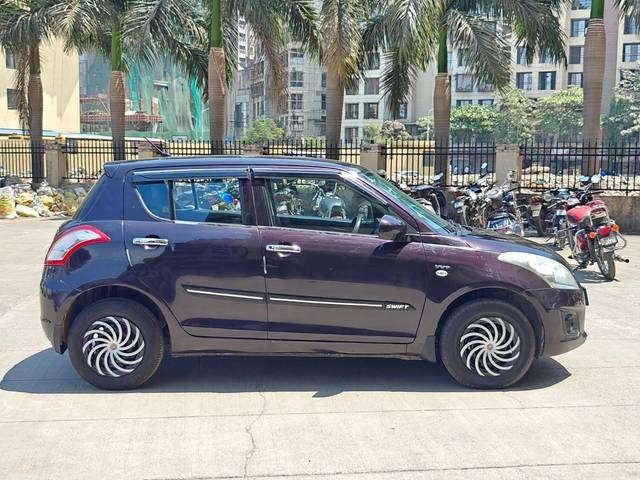https://images10.gaadi.com/usedcar_image/4535508/original/processed_c8a528f8-36e9-4df0-b1e2-7ae1f541ed4d.jpg?imwidth=6401