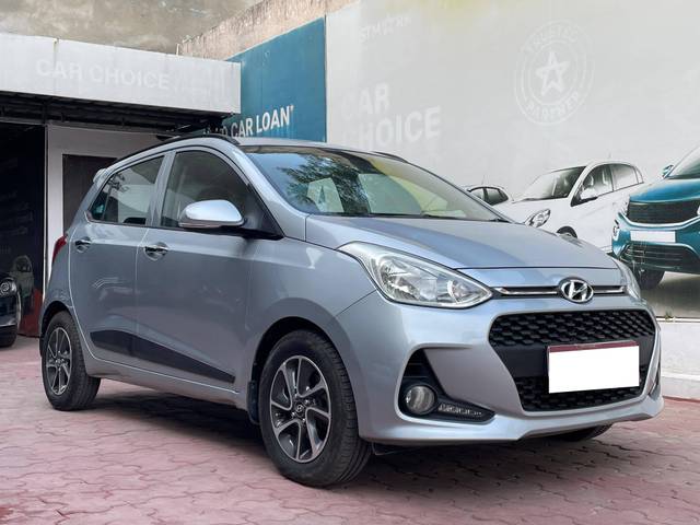 https://images10.gaadi.com/usedcar_image/4535526/original/processed_43ae25556206ba54c61cdf828782f9ed.jpg?imwidth=6400