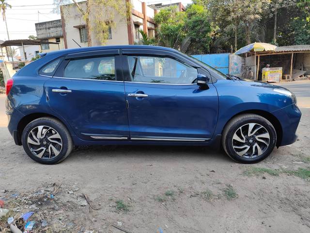 https://images10.gaadi.com/usedcar_image/4535530/original/processed_1784e4c96cf96cfe6b3c367794bacb8c.jpg?imwidth=6401