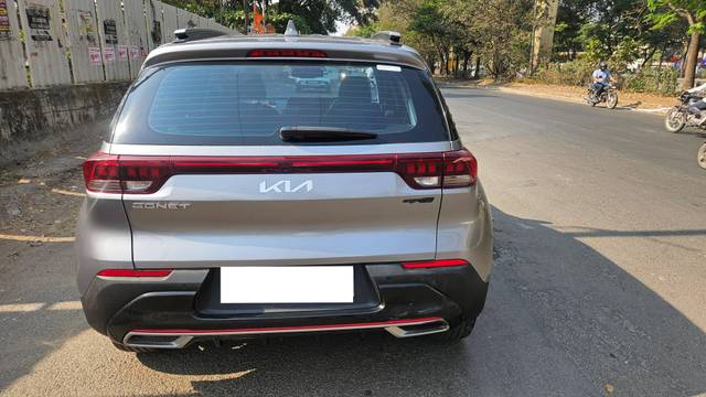 https://images10.gaadi.com/usedcar_image/4535546/original/processed_3a419336-38ef-492f-acd9-268e03cdc3ee.jpg?imwidth=6401