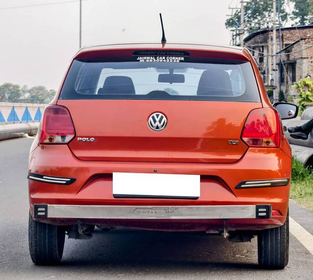 https://images10.gaadi.com/usedcar_image/4535554/original/processed_30ad503547f31848da4f0341b2fb1cb3.jpg?imwidth=6401