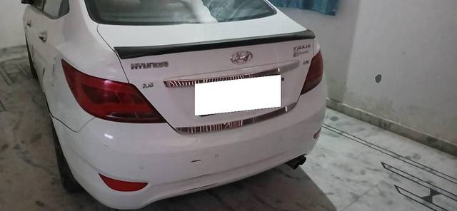 https://images10.gaadi.com/usedcar_image/4535608/original/processed_b9c9c41d-574c-484f-af2f-026d91369255.jpg?imwidth=6401