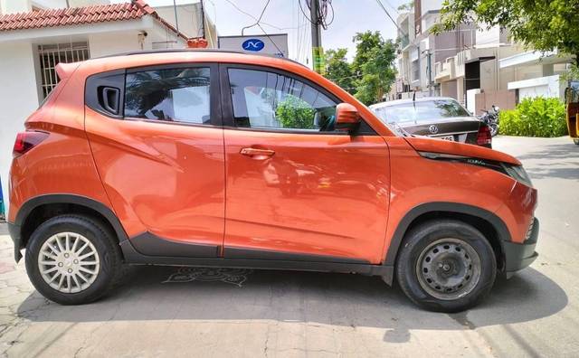 https://images10.gaadi.com/usedcar_image/4535609/original/processed_e8fccb68bfbc17be9658e1bc1a5dd891.jpeg?imwidth=6401