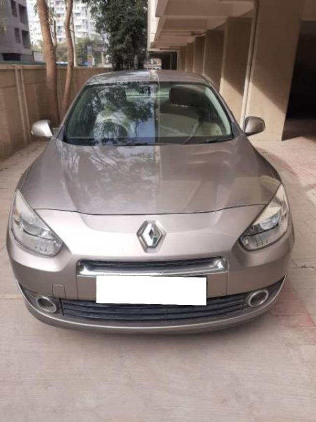 https://images10.gaadi.com/usedcar_image/4535619/original/processed_d6ed0360-37ec-4895-a287-6b81702e4bf6.jpg?imwidth=6400
