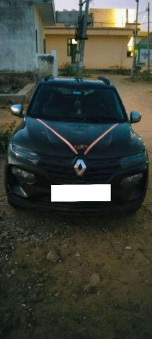 https://images10.gaadi.com/usedcar_image/4535644/original/processed_c61aa8ee-4ebb-4242-93b9-4b0f9f6a561e.jpg?imwidth=6400