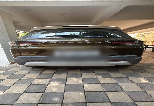 https://images10.gaadi.com/usedcar_image/4535670/original/a515bffa-e5dc-4ab0-b568-8654f44a3d4f.?imwidth=6401