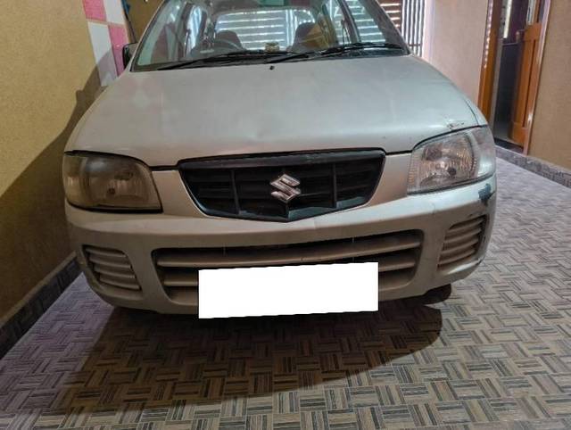 https://images10.gaadi.com/usedcar_image/4535704/original/processed_570b63dc-c753-4391-90a8-dca33fab6ecb.jpg?imwidth=6400