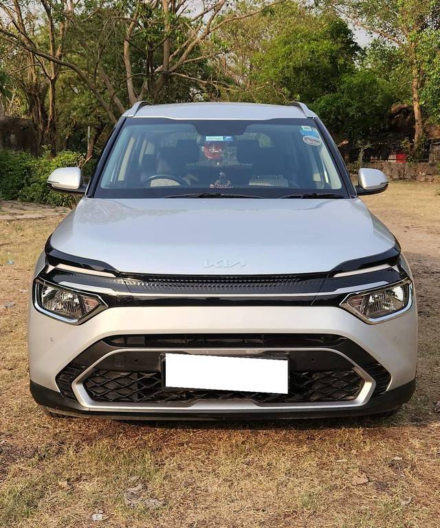 https://images10.gaadi.com/usedcar_image/4535712/original/processed_1959837e4ca468174b971e2f35c8c4ab.jpg?imwidth=6402
