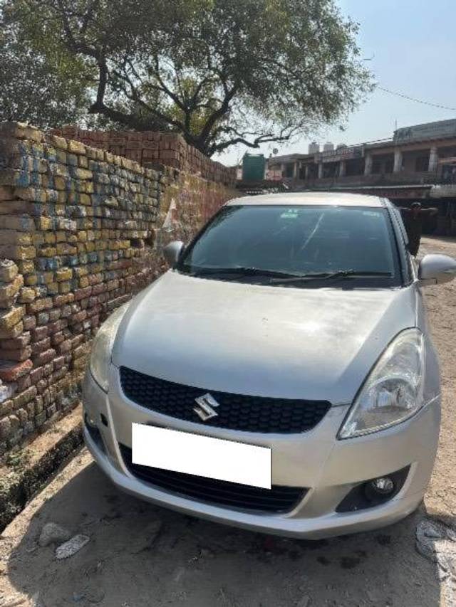 https://images10.gaadi.com/usedcar_image/4535717/original/processed_e0fecb15-de63-41ff-8250-35e0852cc4d1.jpeg?imwidth=6402