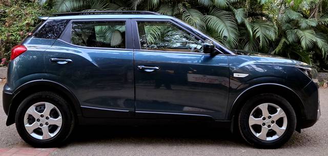 https://images10.gaadi.com/usedcar_image/4535760/original/bdeb78223f1ac2135e7a9a1f6fd9832d.jpg?imwidth=6401