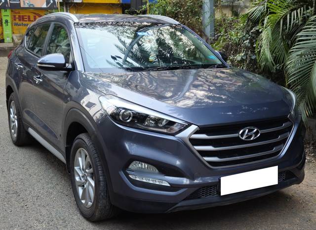 https://images10.gaadi.com/usedcar_image/4535769/original/processed_44d6cd5a94ae1bdf7ecb023d61415f69.jpg?imwidth=6400