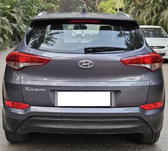 https://images10.gaadi.com/usedcar_image/4535769/original/processed_8f3abe26e3baf8671ab6ac270c7a74df.jpg?imwidth=6402