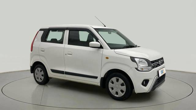 https://images10.gaadi.com/usedcar_image/4535770/original/dd3da606212739faf0adb454f126639c.jpg?imwidth=6400