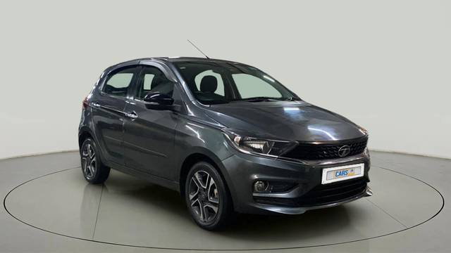 https://images10.gaadi.com/usedcar_image/4535789/original/2d1c69f65dd8f3a12e59e13cffa82ac6.jpg?imwidth=6400