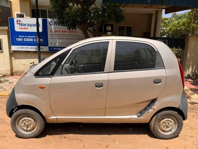 https://images10.gaadi.com/usedcar_image/4535802/original/processed_7d2bbc96-0c34-450f-a38c-2b7517583383.jpg?imwidth=6400