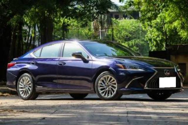 https://images10.gaadi.com/usedcar_image/4535831/original/processed_d1cd4dc6cae2b1597db2bc2b49a13934.jpg?imwidth=6400
