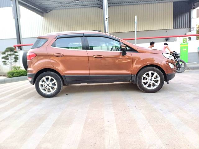 https://images10.gaadi.com/usedcar_image/4535834/original/14710a1961520904ebe61743348b7c06.jpg?imwidth=6401