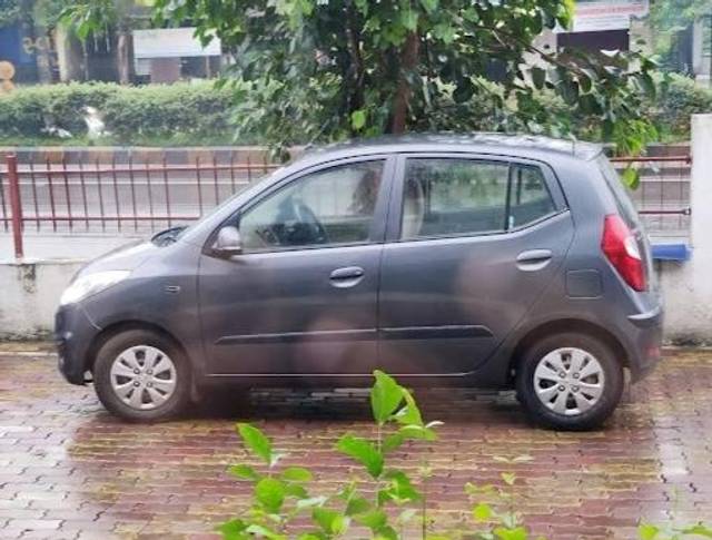 https://images10.gaadi.com/usedcar_image/4535914/original/processed_65000330-942d-42a7-9b59-8e4136cfcee2.JPG?imwidth=6401