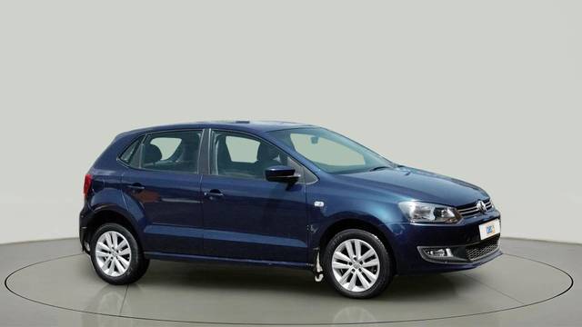https://images10.gaadi.com/usedcar_image/4535917/original/a384527dd4e56bccc615ea615a7ad1ce.jpg?imwidth=6400