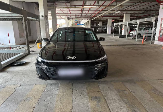 https://images10.gaadi.com/usedcar_image/4535953/original/c549d784-9694-4733-9610-b010bf150647.?imwidth=6400