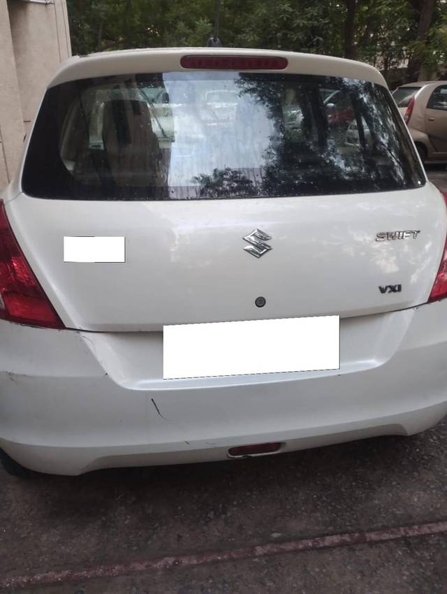 https://images10.gaadi.com/usedcar_image/4535997/original/processed_5a966a6d-bd24-493e-8c71-6d8c1bf895f8.jpg?imwidth=6400