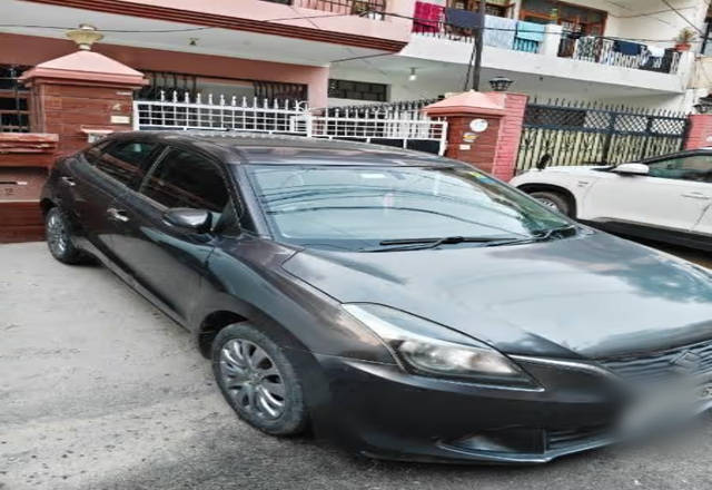 https://images10.gaadi.com/usedcar_image/4536044/original/6752998a-aa60-4972-91e4-91883884e6f2.?imwidth=6401