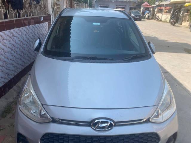 https://images10.gaadi.com/usedcar_image/4536046/original/processed_fcd64422-730a-45b0-b344-0864b78e99e3.jpg?imwidth=6400