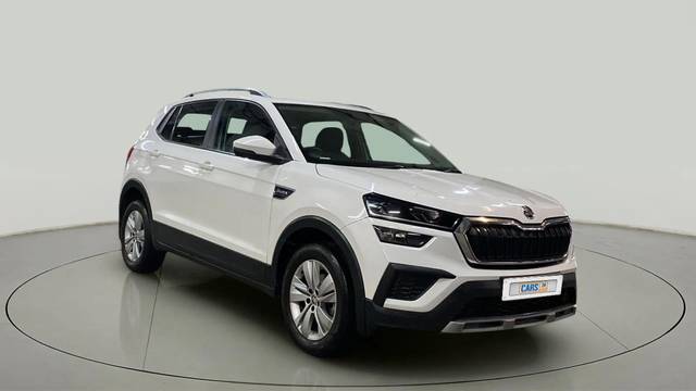 https://images10.gaadi.com/usedcar_image/4536115/original/c97073a9c9f50eae1b99e3b8a24c7318.jpg?imwidth=6400
