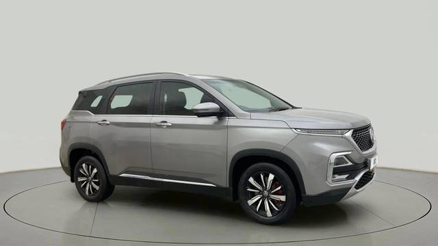 https://images10.gaadi.com/usedcar_image/4536148/original/9a169c711f65b063f46f5799745aa11b.jpg?imwidth=6400