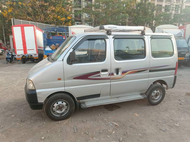 https://images10.gaadi.com/usedcar_image/4536182/original/processed_5b0bc8407a3c7e09a5a1902b88904e6e.jpg?imwidth=6401