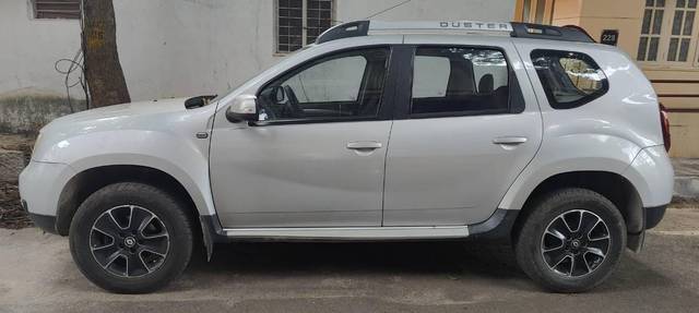 https://images10.gaadi.com/usedcar_image/4536205/original/processed_a12cbdc2-e359-4fdf-91f7-d2a327022f6b.jpg?imwidth=6402