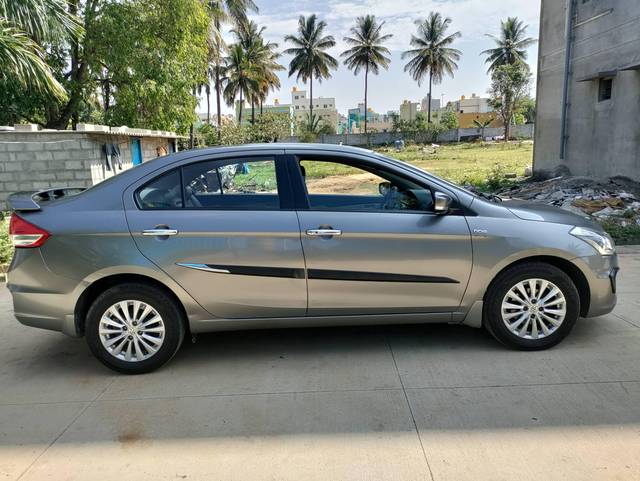 https://images10.gaadi.com/usedcar_image/4536211/original/processed_ab0c8584a0128985fec2ac6ae79928fc.jpg?imwidth=6401