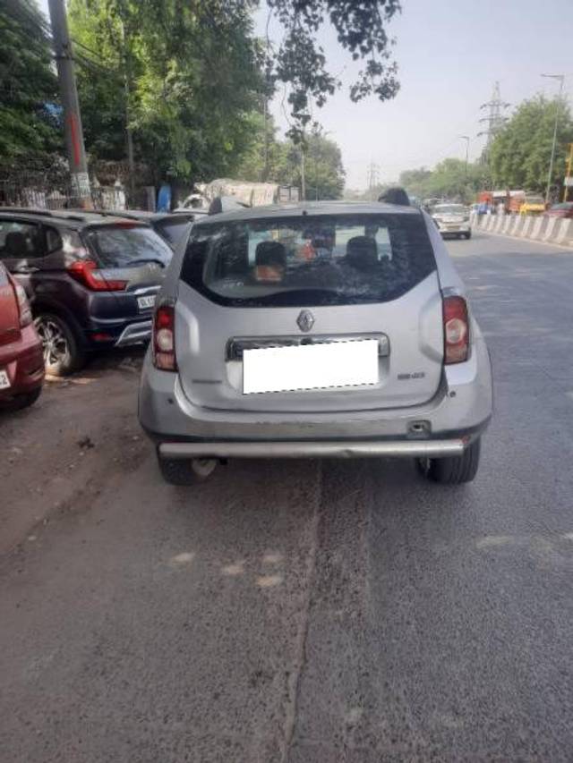 https://images10.gaadi.com/usedcar_image/4536229/original/processed_44a96622-017e-4523-be4f-90e3baa5909a.jpeg?imwidth=6401