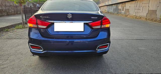 https://images10.gaadi.com/usedcar_image/4536252/original/processed_78c0921d8a9b317dfe66b6aa59878afa.jpeg?imwidth=6402