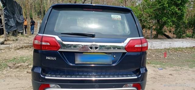 https://images10.gaadi.com/usedcar_image/4536254/original/processed_927bad90-8b11-4c64-bed1-78a7fc8dfb00.jpg?imwidth=6400