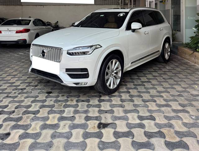 https://images10.gaadi.com/usedcar_image/4536283/original/processed_26af9c30787ec0362b263e3c26820bc1.jpg?imwidth=6400