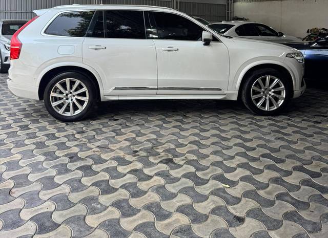 https://images10.gaadi.com/usedcar_image/4536283/original/processed_c8c851bff512c409e4ca2205ca4d614a.jpg?imwidth=6401
