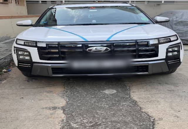 https://images10.gaadi.com/usedcar_image/4536318/original/6b50eaa5-ddf6-47b6-b25c-82f04e0519c7.?imwidth=6400