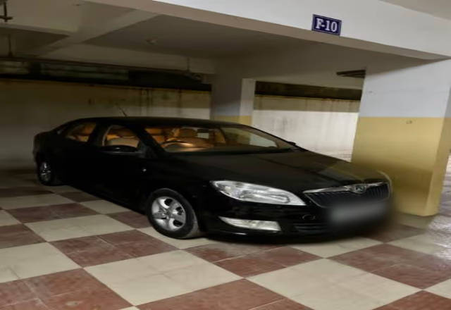 https://images10.gaadi.com/usedcar_image/4536374/original/4b0abeef-81af-4b25-ac21-55cc751d42be.?imwidth=6400