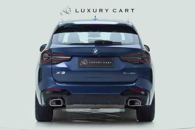 https://images10.gaadi.com/usedcar_image/4536375/original/processed_416890be6d34cb219a6e1a4cbfda5ca8.jpg?imwidth=6402