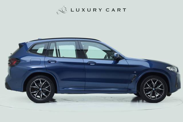 https://images10.gaadi.com/usedcar_image/4536375/original/processed_ae1a756b6f86cf5d5e85efdb52047a88.jpg?imwidth=6401