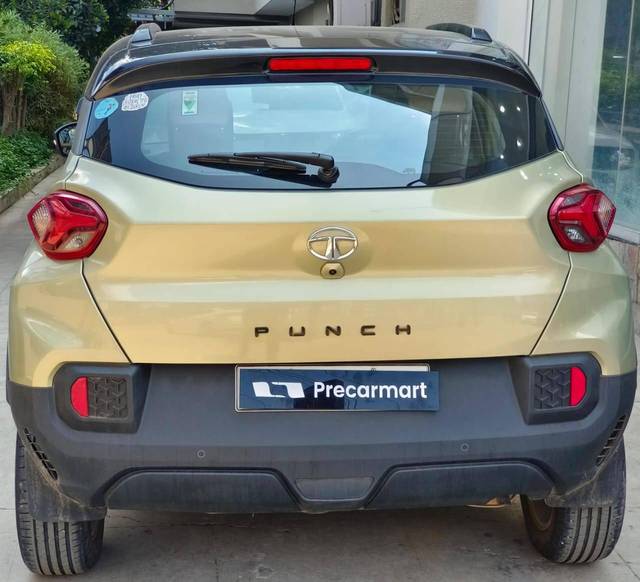 https://images10.gaadi.com/usedcar_image/4536385/original/processed_fb79d0eee59657224f67122a39f619a3.jpeg?imwidth=6402