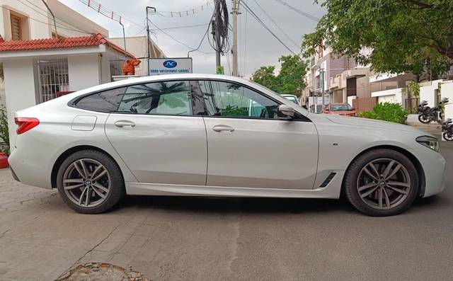 https://images10.gaadi.com/usedcar_image/4536416/original/processed_a97675ab8041472a56529fb8a3498947.jpg?imwidth=6401