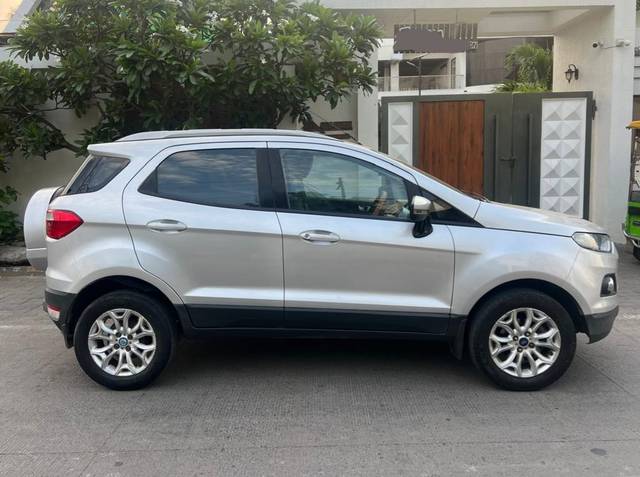 https://images10.gaadi.com/usedcar_image/4536419/original/de12251d777c7a178f943ddf0d3426b1.jpg?imwidth=6401