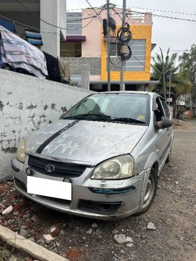 https://images10.gaadi.com/usedcar_image/4536443/original/processed_1047e455-4c0b-40b3-a23c-653e799ea5ec.jpeg?imwidth=6400