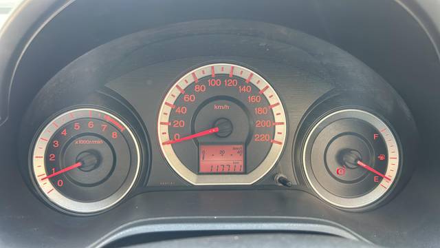 https://images10.gaadi.com/usedcar_image/4536462/original/230be388-3644-4e5d-9b0d-9ec46307ab61.jpg?imwidth=6402
