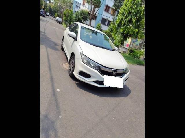 https://images10.gaadi.com/usedcar_image/4536478/original/processed_ac07479e561cc06d4707899d55528941.jpg?imwidth=6400