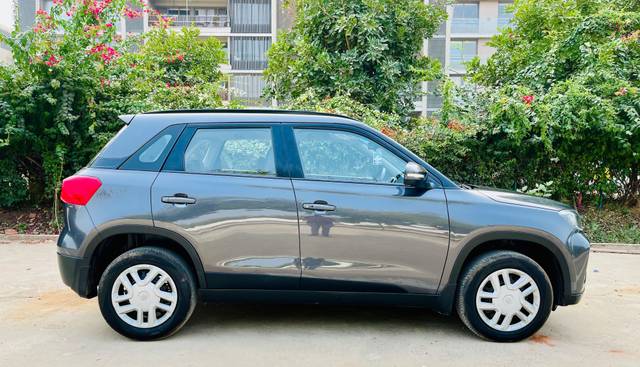 https://images10.gaadi.com/usedcar_image/4536510/original/processed_967edf37561f5f414a98c4b01078b257.jpg?imwidth=6401