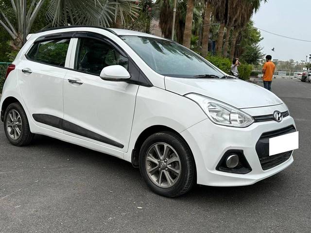 https://images10.gaadi.com/usedcar_image/4536514/original/processed_8faebbc01178472b6fd27078446a5fde.jpg?imwidth=6400