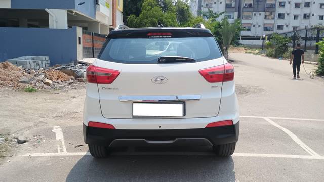 https://images10.gaadi.com/usedcar_image/4536516/original/processed_3e3e39d718ec8de98989932a7da780d9.jpg?imwidth=6402